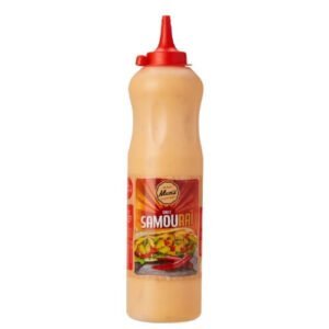 Sauce samouraï Mami, condiment pimenté pour sandwichs et frites, bouteille pratique, saveur intense, idéal pour accompagner vos plats.